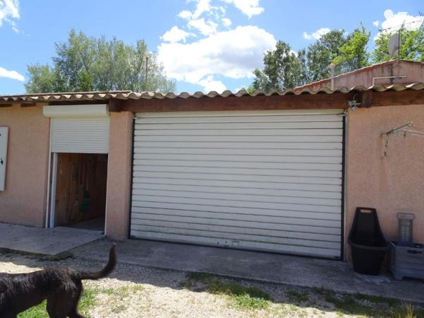 Propriété 3 logements Z.Agricole terrain de 4610m²