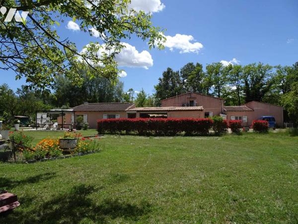 Propriété 3 logements Z.Agricole terrain de 4610m²