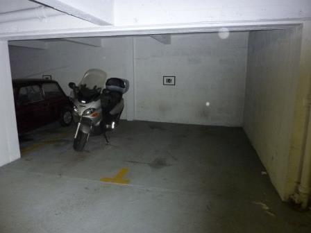 Parking/box à louer