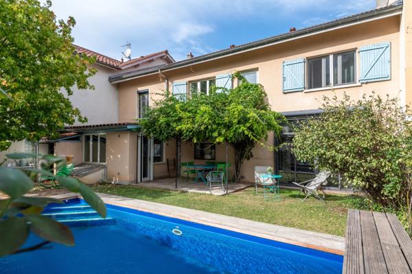 Lyon 3ème - Maison de 214,37 m² - 4 chambres - Jardin avec Piscine