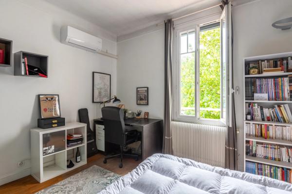 Lyon 3ème - Maison de 214,37 m² - 4 chambres - Jardin avec Piscine