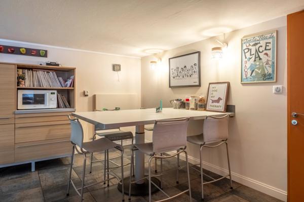 Lyon 3ème - Maison de 214,37 m² - 4 chambres - Jardin avec Piscine