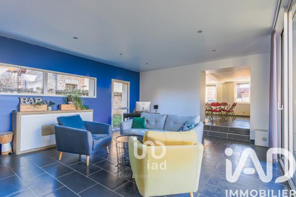 Maison à vendre 8 pièces 218 m² Criquebeuf-sur-Seine