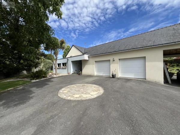 Achat - Maison Ploërmel 56800 9 pièces 254 m 2 2856 m 2