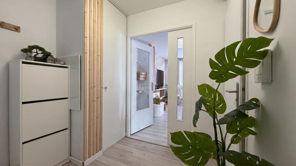 Appartement T4 93m² Corbeil-Essonnes : Grande terrasse et 3 chambres