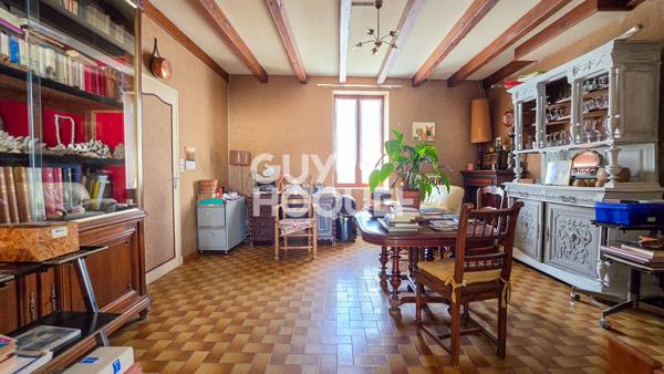 Maison de Ville de 153 m² avec Grand Jardin et Garage/Atelier