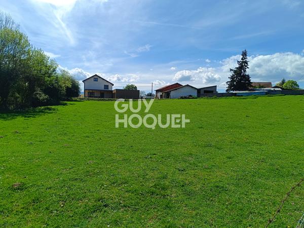 Terrain constructible à vendre à Saint-Martin-la-Sauveté (42260)