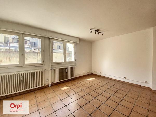 Appartement à louer    1 pièce • 44,57 m2 Montluçon