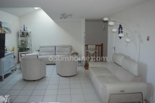 Appartement à vendre 4 pièces GUJAN MESTRAS (33)