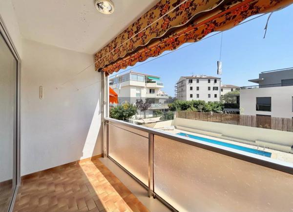 Vente Appartement 3 pièces 73 m2 à Saint-Aygulf