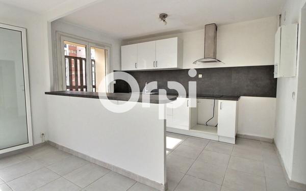 Appartement à vendre    4 pièces • 79 m2 Marseille 10