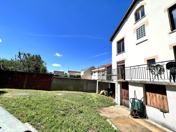 Le Blanc-Mesnil (93150) Maison 4 chambres proche RER B et futur métro