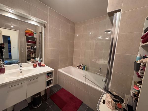 A LOUER F3 - FELIX FAURE - TERRASSE - PARKING