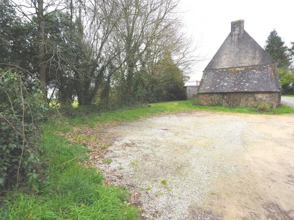 Maison en pierre à rénover