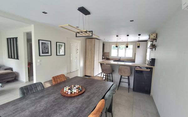 Maison à vendre    7 pièces •  Brunoy