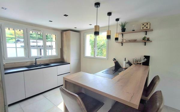 Maison à vendre    7 pièces •  Brunoy