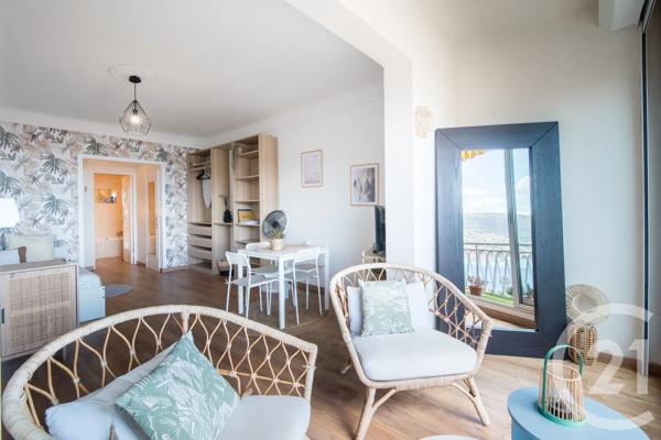 Appartement F1 à vendre  1 pièce - 39 m 2   VILLEFRANCHE SUR MER  - 06