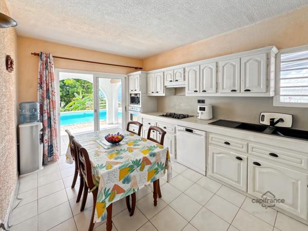 🏡 Villa d’Exception avec Vue Mer – Bois de Nèfles, Saint-Denis