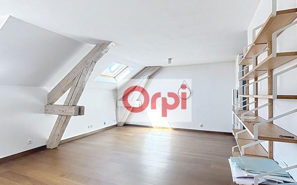 Appartement à louer    3 pièces • 70 m2 Annemasse