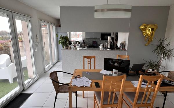 Appartement à vendre    5 pièces • 148 m2 Toulouse
