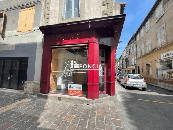 Local commercial 3 pièces T3 F3 à Carcassonne 50 RUE GEORGES CLEMENCEAU 11000 à louer