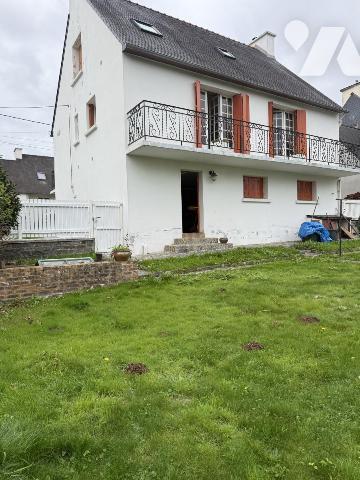 EXCLUSIVITÉ - Maison sur cave non mitoyenne, trois chambres
