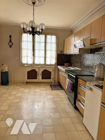 EXCLUSIVITÉ - Maison sur cave non mitoyenne, trois chambres