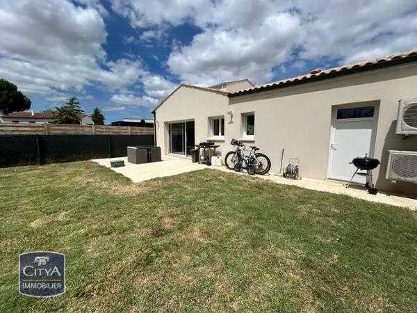 Maison à vendre 4 pièces 87m² Médis (17600)