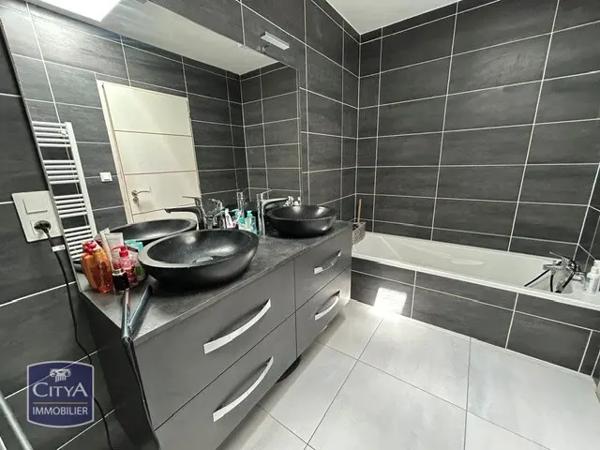 Maison à vendre 4 pièces 87m² Médis (17600)