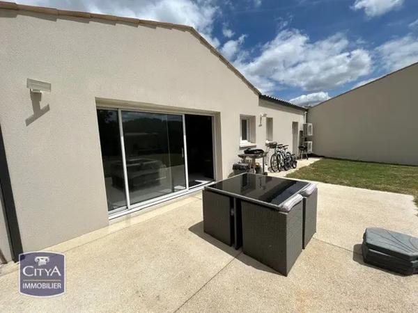 Maison à vendre 4 pièces 87m² Médis (17600)