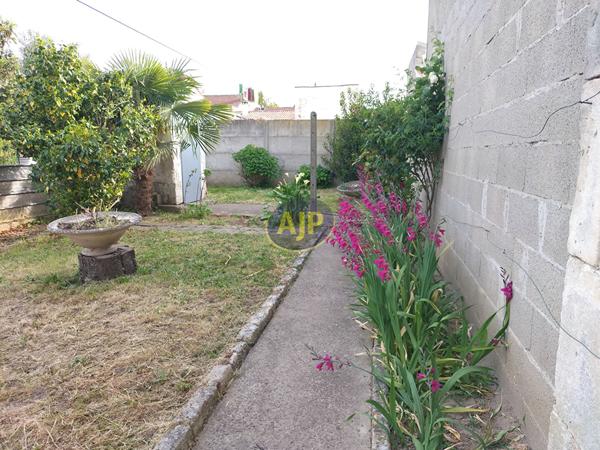 Vente maison Rochefort : 215 000 € - AJP Immobilier Rochefort