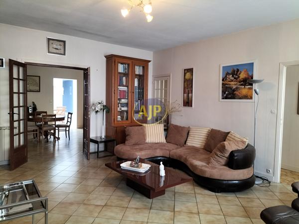 Vente maison Rochefort : 215 000 € - AJP Immobilier Rochefort