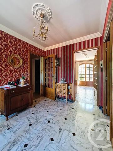 Maison à vendre  7 pièces - 189,70 m2 ROMAGNAT - 63