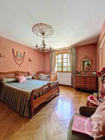 Maison à vendre  7 pièces - 189,70 m2 ROMAGNAT - 63