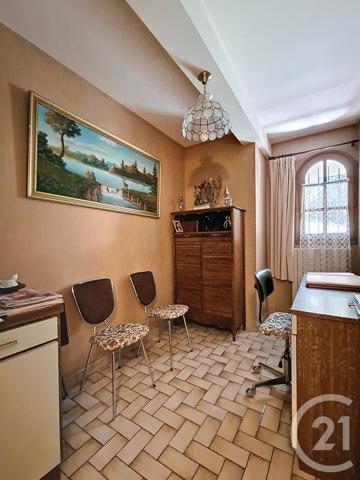 Maison à vendre  7 pièces - 189,70 m2 ROMAGNAT - 63