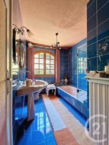 Maison à vendre  7 pièces - 189,70 m2 ROMAGNAT - 63