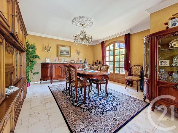 Maison à vendre  7 pièces - 189,70 m2 ROMAGNAT - 63