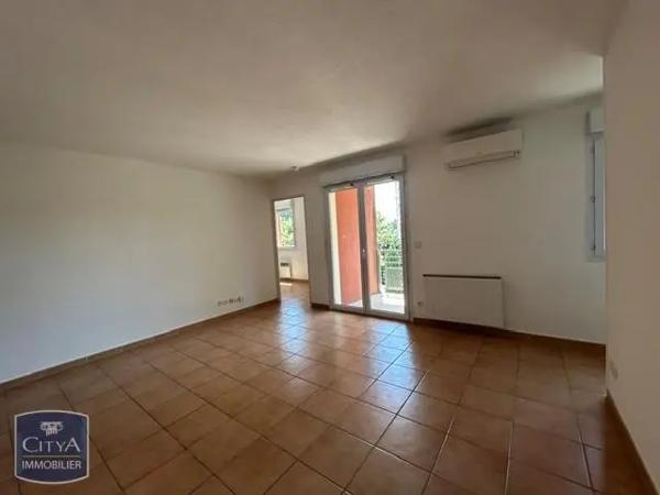 Appartement à louer 3 pièces 54.63m² Nîmes (30000)