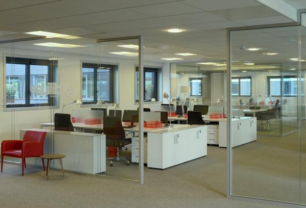 Bureaux à vendre ou à louer à Colombes campus rénové et modulable
