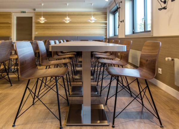Bureaux à vendre ou à louer à Colombes campus rénové et modulable