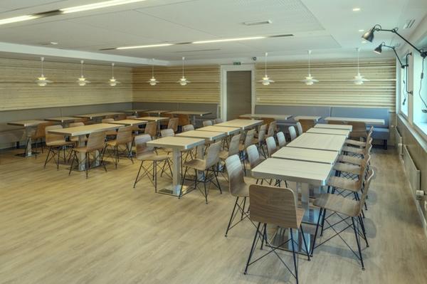 Bureaux à vendre ou à louer à Colombes campus rénové et modulable