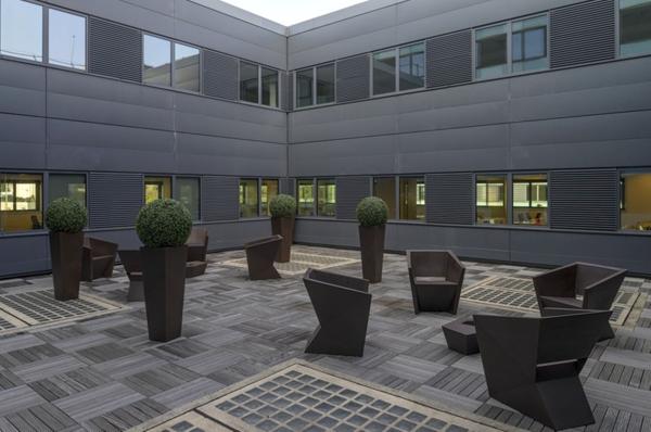 Bureaux à vendre ou à louer à Colombes campus rénové et modulable