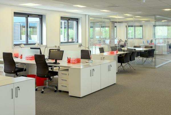 Bureaux à vendre ou à louer à Colombes campus rénové et modulable