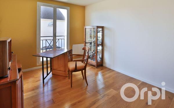 Maison à vendre    6 pièces • 187,02 m2 Osny