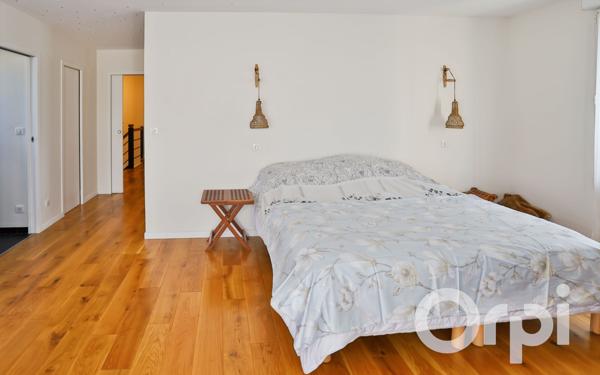 Maison à vendre    6 pièces • 187,02 m2 Osny