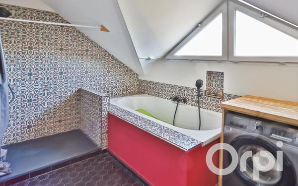 Maison à vendre    6 pièces • 187,02 m2 Osny