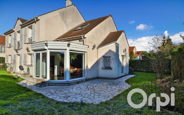 Maison à vendre    6 pièces • 187,02 m2 Osny