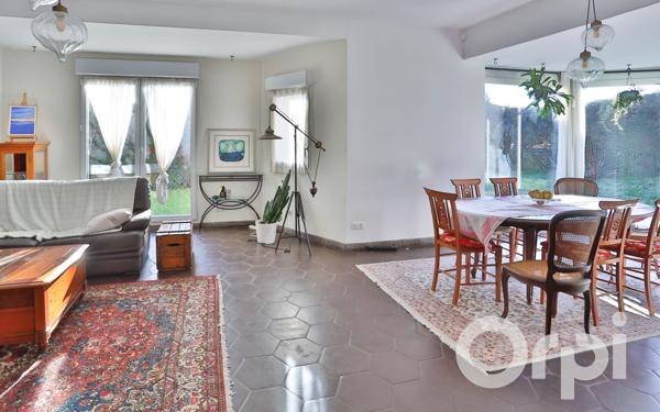 Maison à vendre    6 pièces • 187,02 m2 Osny