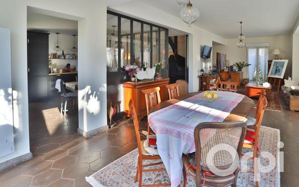 Maison à vendre    6 pièces • 187,02 m2 Osny