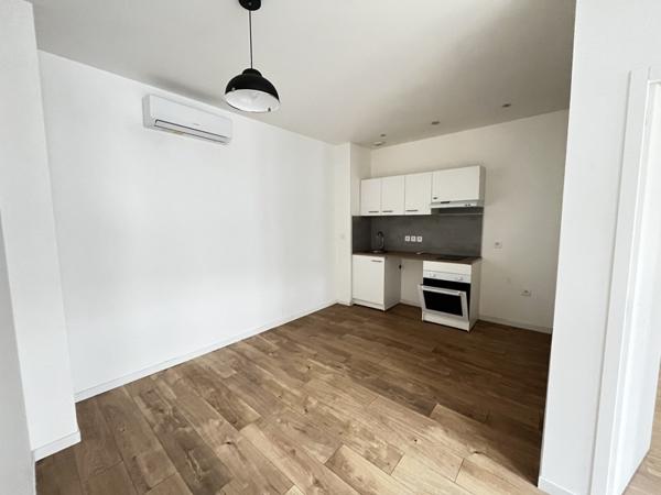 Appartement à louer 600 € CC Beaumont-de-Lomagne 3 p 49 m² DPE B